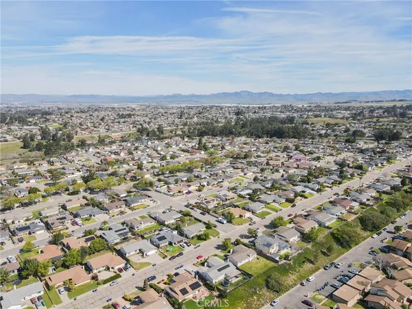 $728,500 | 380 Highland Drive, Santa Maria, CA 93455