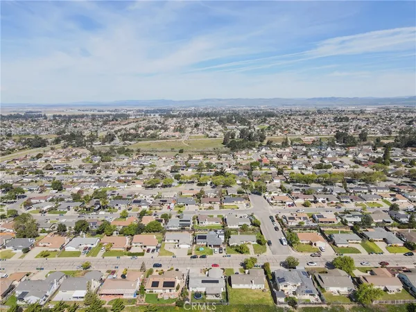 $728,500 | 380 Highland Drive, Santa Maria, CA 93455