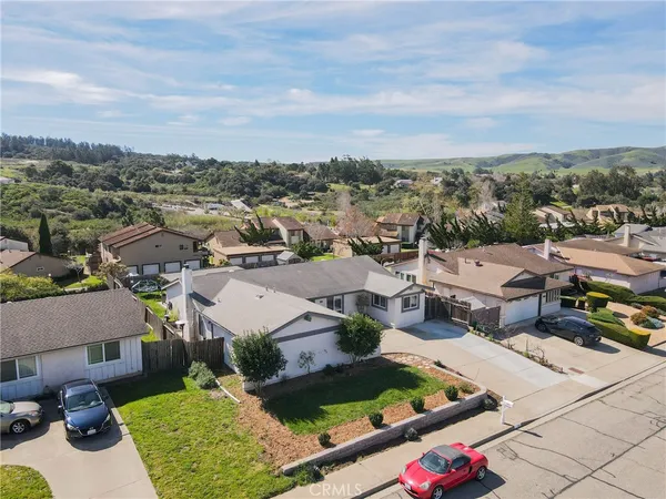 $728,500 | 380 Highland Drive, Santa Maria, CA 93455