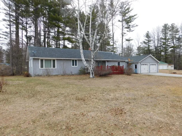 $165,000 | 16 Knapp Ave Exd, Milo, ME 04463