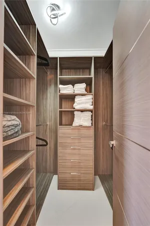 $7,900 | 4001 South Ocean Drive, Unit 16P, Hollywood, FL 33019