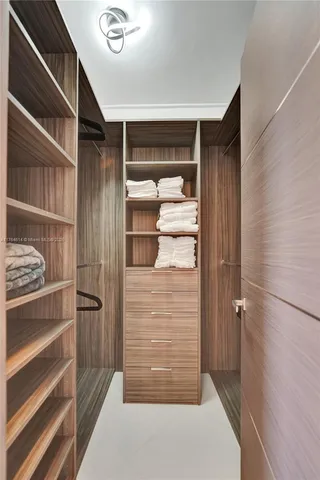 $7,900 | 4001 South Ocean Drive, Unit 16P, Hollywood, FL 33019