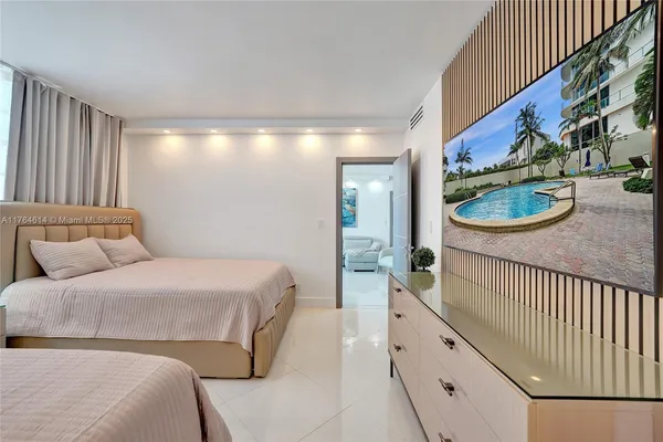 $7,900 | 4001 South Ocean Drive, Unit 16P, Hollywood, FL 33019