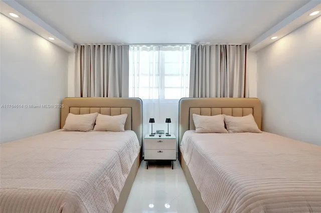 $7,900 | 4001 South Ocean Drive, Unit 16P, Hollywood, FL 33019