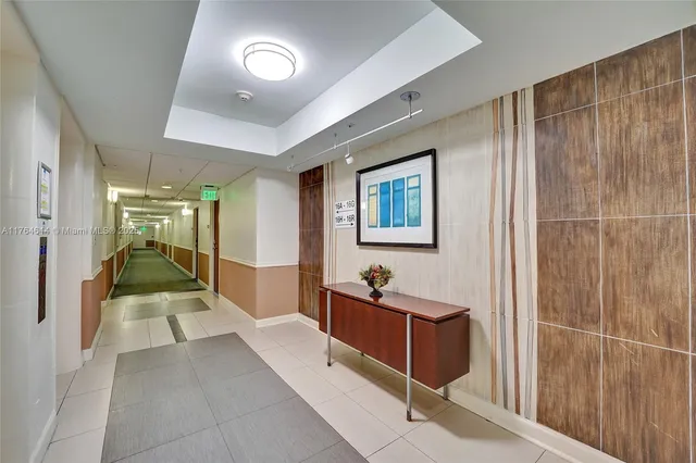 $7,900 | 4001 South Ocean Drive, Unit 16P, Hollywood, FL 33019