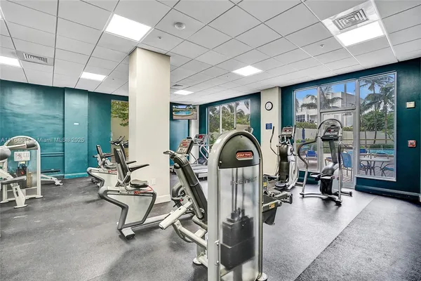 $7,900 | 4001 South Ocean Drive, Unit 16P, Hollywood, FL 33019