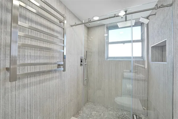 $7,900 | 4001 South Ocean Drive, Unit 16P, Hollywood, FL 33019