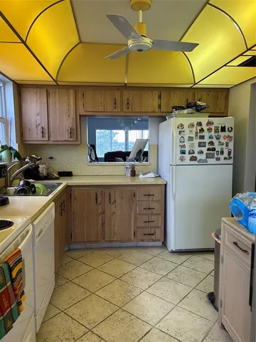 $1,600 | 6770 Royal Palm Boulevard, Unit 301L, Margate, FL 33063