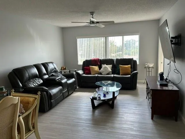 $1,600 | 6770 Royal Palm Boulevard, Unit 301L, Margate, FL 33063