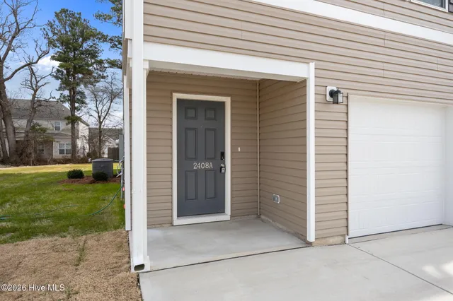 $1,850 | 2408 Brookville Drive, Unit A, Greenville, NC 27834