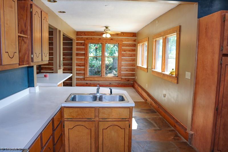5258 Ferguson Road Liberty, NC 27298 - Photo 4 of 19