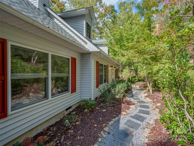 $598,500 | 101 Windfall Circle, Gerton, NC 28735