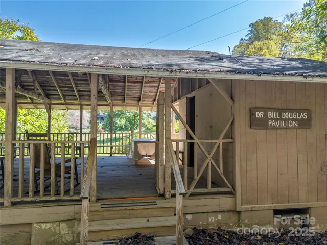 $598,500 | 101 Windfall Circle, Gerton, NC 28735