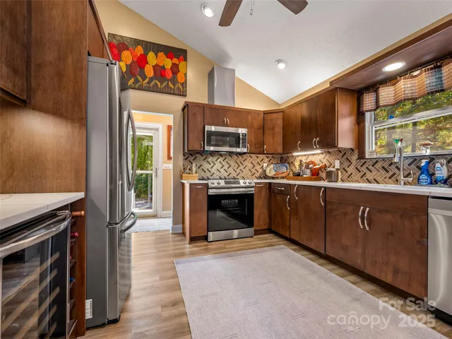 $598,500 | 101 Windfall Circle, Gerton, NC 28735