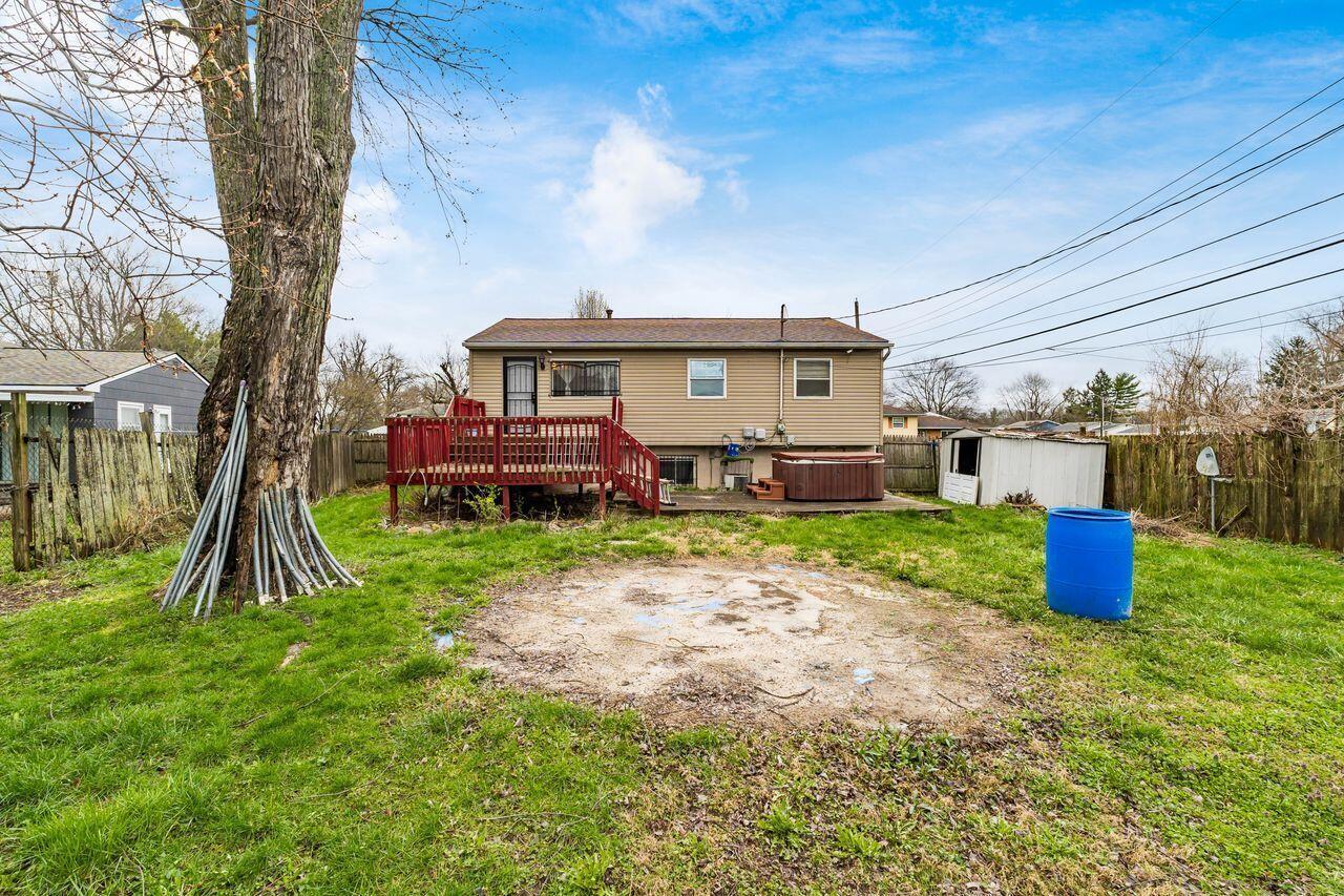 5185 Rutledge Drive South Columbus, OH 43232 - Photo 33 of 37 033_r_S_Columbus_OH_43232_USA