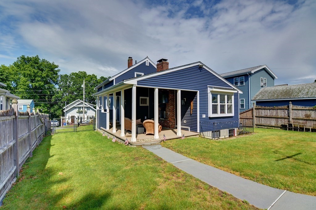124 Elmlawn Road Braintree, MA 02184 - Photo 3 of 42 Gallery Image 3