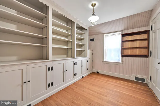 $535,000 | 100 Brookline Plaza, Reading, PA 19607