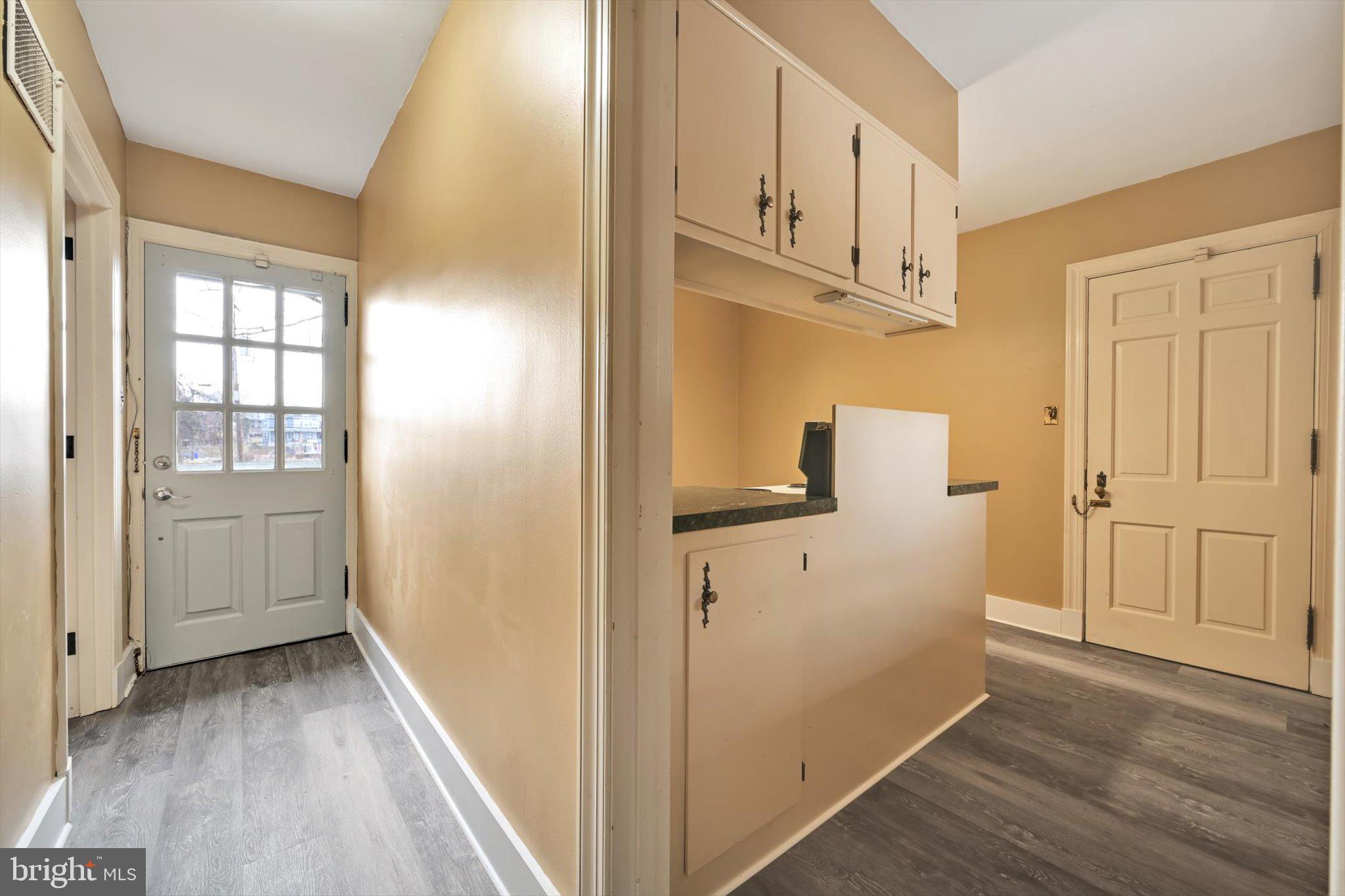 100 Brookline Plaza Reading, PA 19607 - Photo 36 of 48