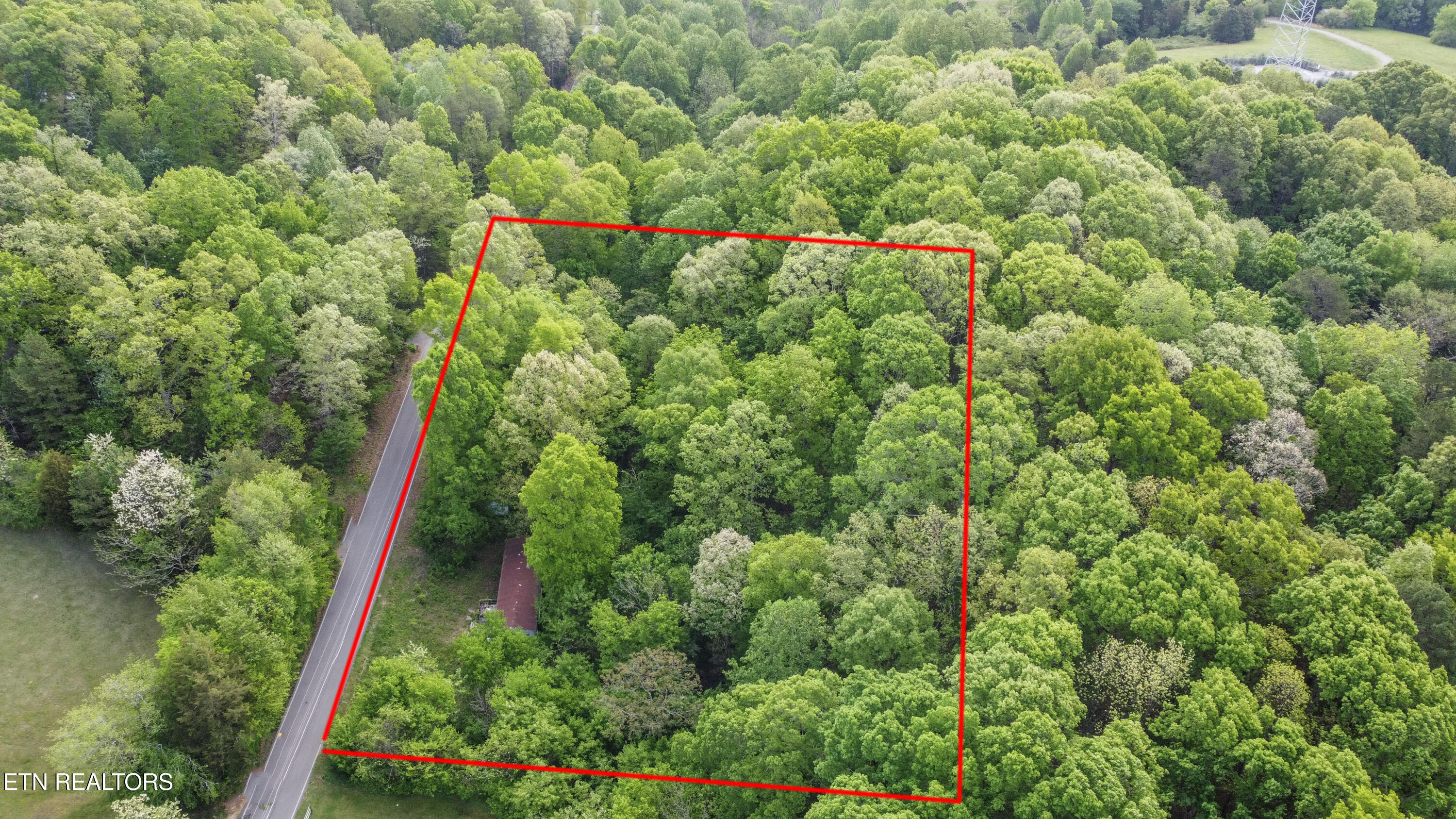 960 Corinth Church RD