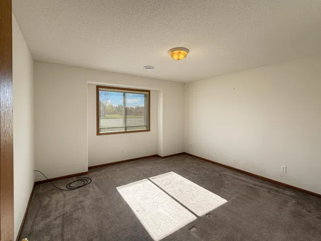 $264,900 | 728 Cloud Street Northwest, Bemidji, MN 56601