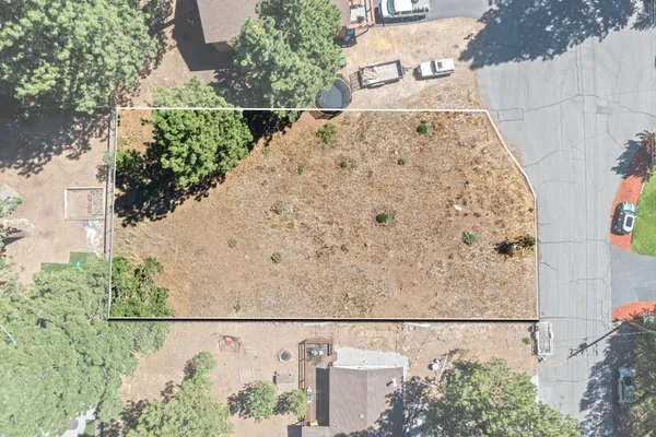 a view of outdoor space yard and patio