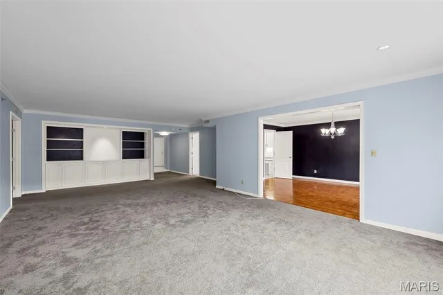 $274,900 | 561 Sarah Lane, Unit 103, Creve Coeur, MO 63141