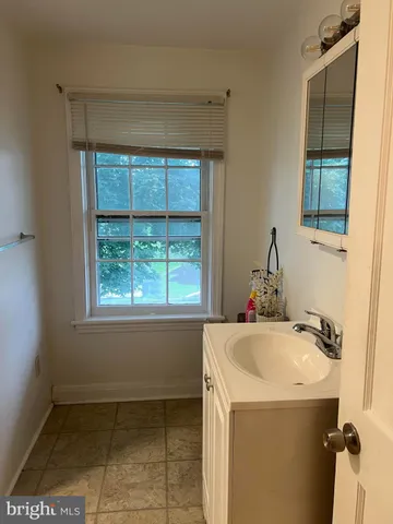 $1,850 | 1314 Abingdon Road, Abingdon, MD 21009