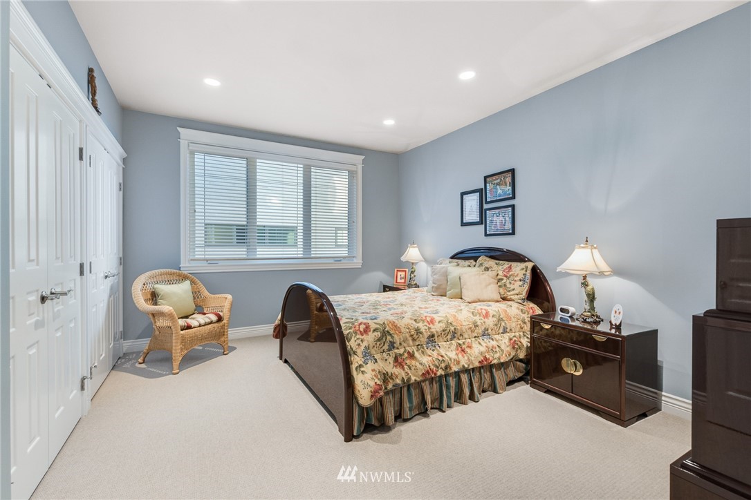 6037 Atlas Place Southwest Seattle, WA 98136 - Photo 24 of 31 Gallery Image 24