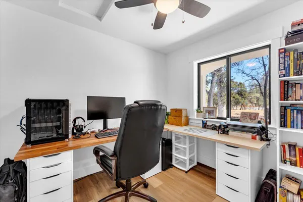 a view of a yard with a house