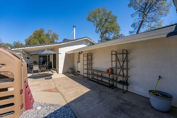 $799,999 | 10370 Daystar Way, Palo Cedro, CA 96073