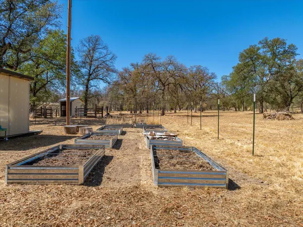 $799,999 | 10370 Daystar Way, Palo Cedro, CA 96073