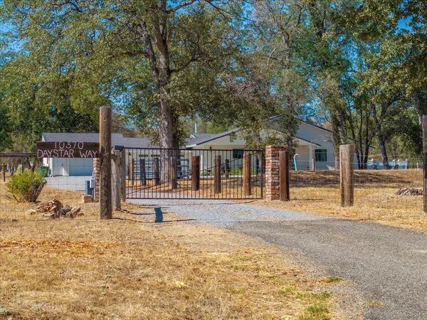 $799,999 | 10370 Daystar Way, Palo Cedro, CA 96073