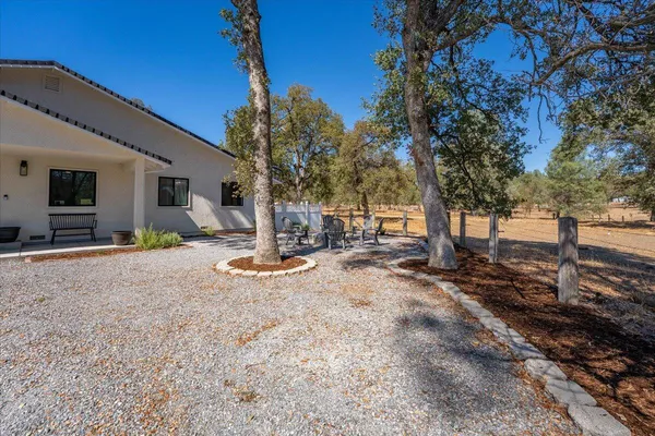 $799,999 | 10370 Daystar Way, Palo Cedro, CA 96073