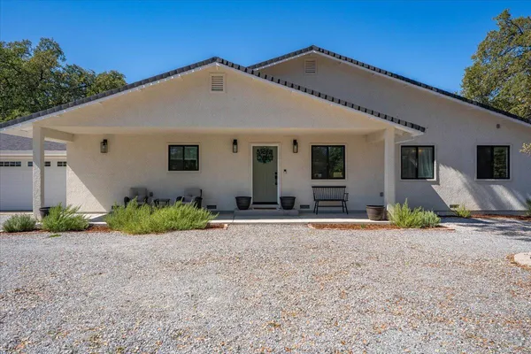 $799,999 | 10370 Daystar Way, Palo Cedro, CA 96073