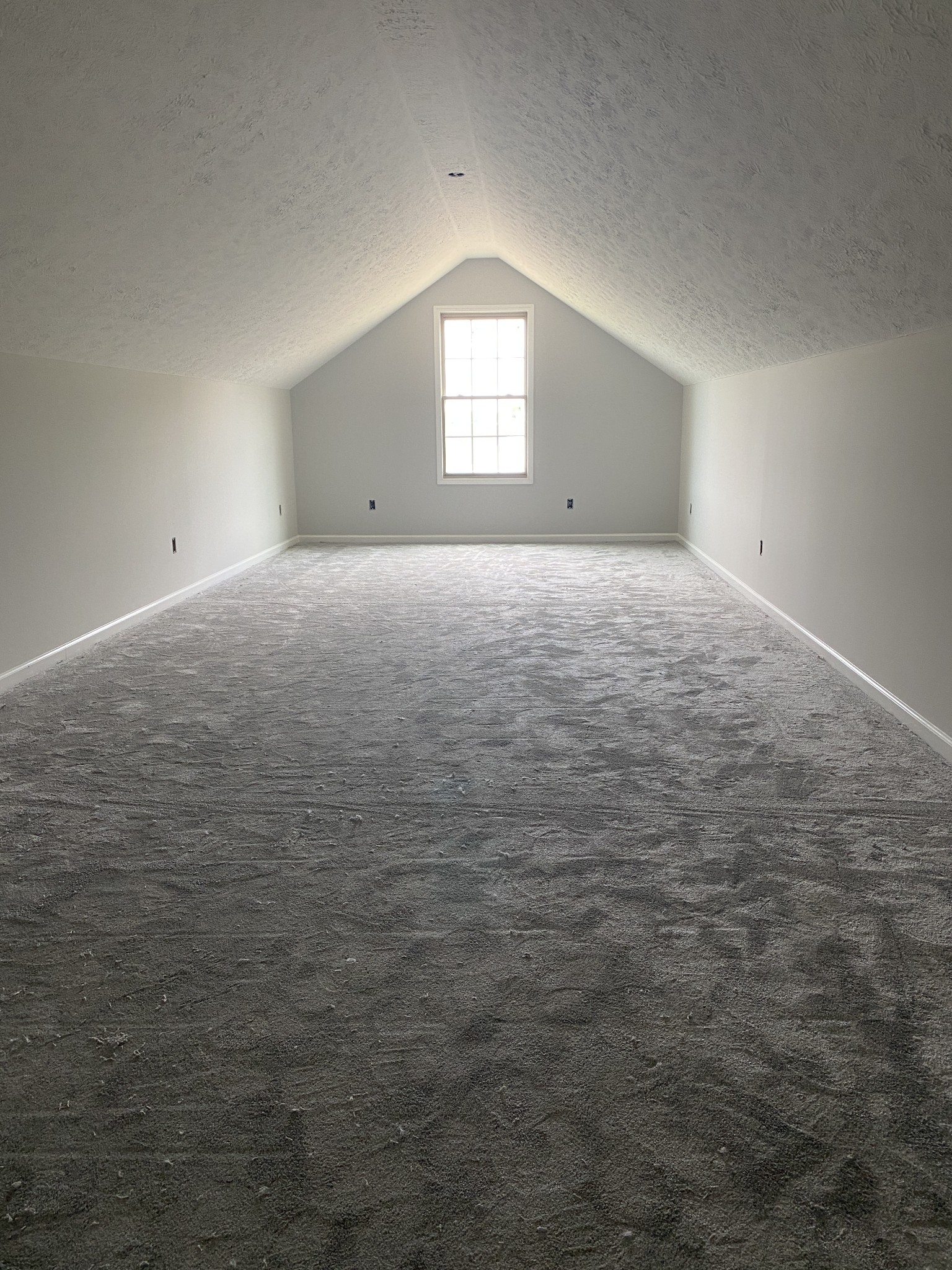 767 Jarrell Road Manchester, TN 37355 - Photo 8 of 8 a view of empty room with window