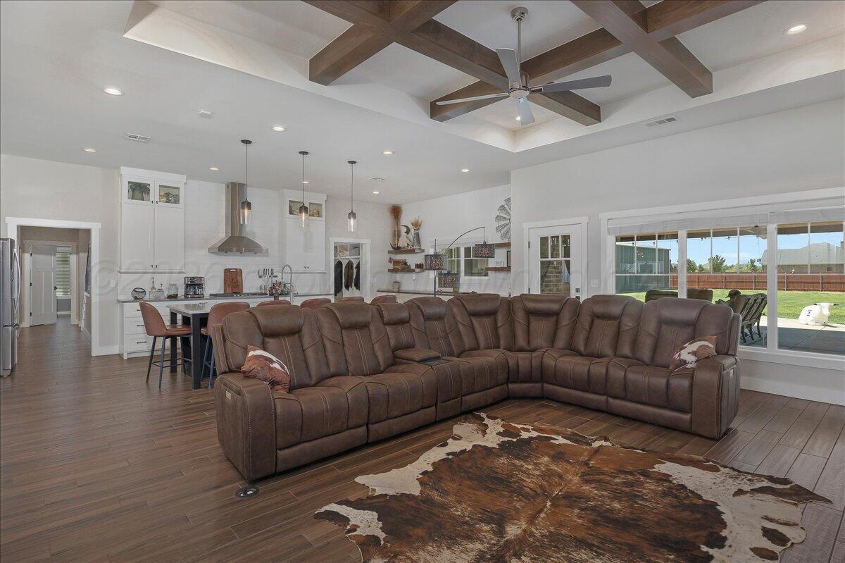 9800 Help Lane Amarillo, TX 79119 - Photo 4 of 44 Great Area