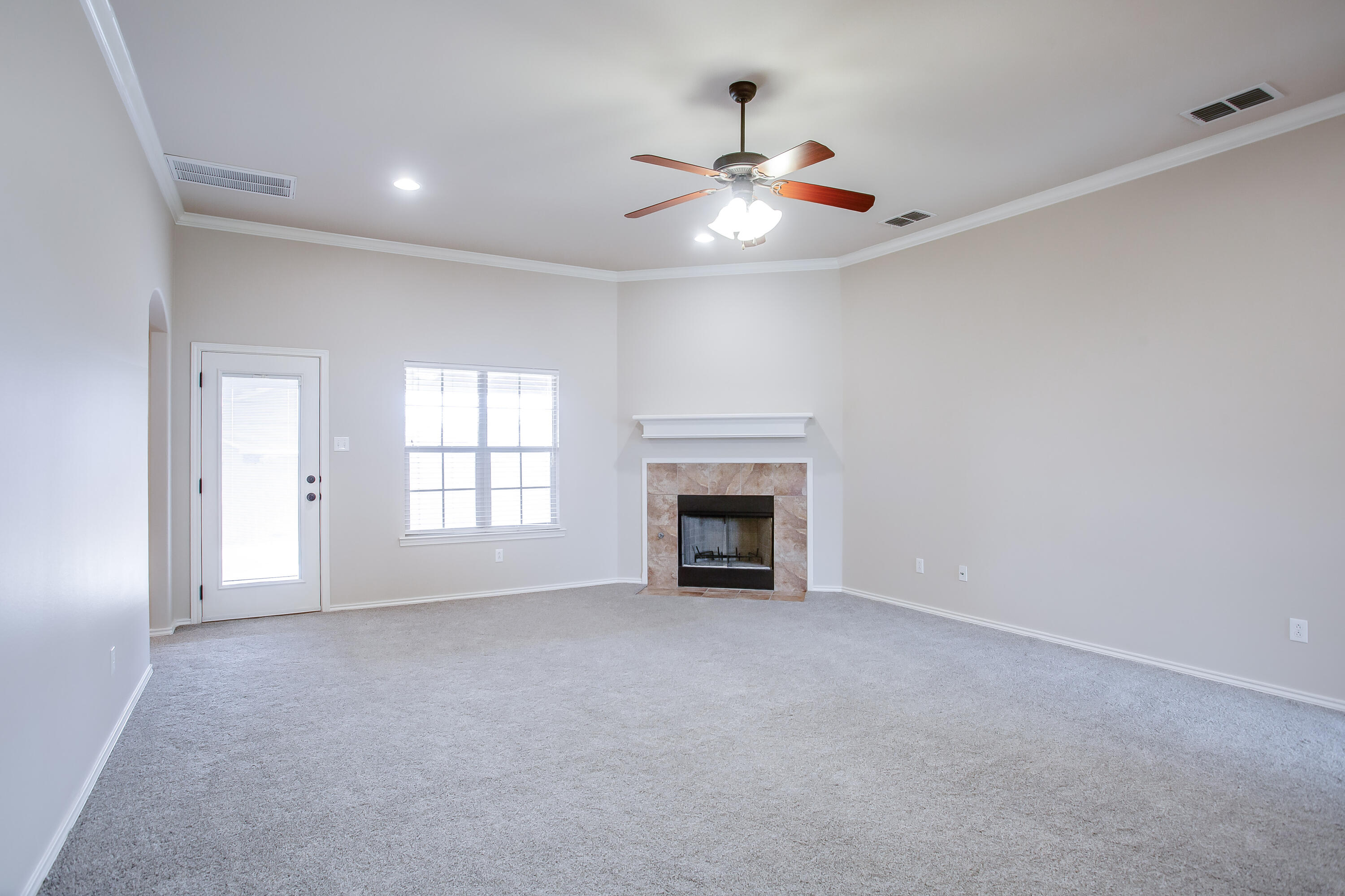 7529 85th Street Lubbock, TX 79424 - Photo 2 of 15 7529-102