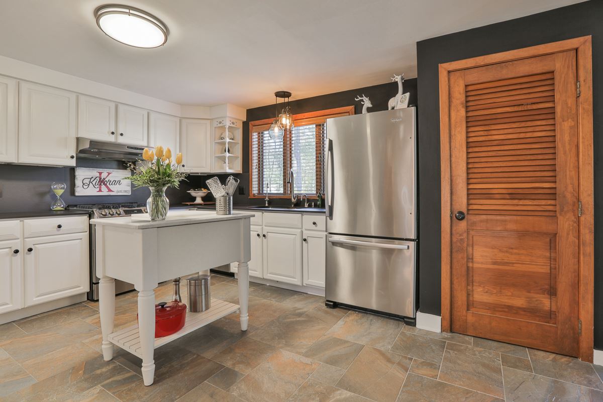 1 Romans Road Windham, NH 03087 - Photo 11 of 40