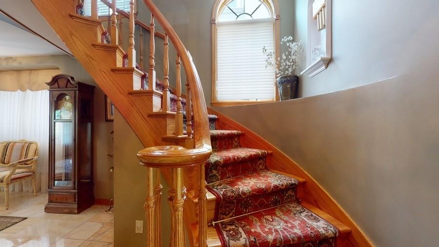 169 84th Street Brooklyn, NY 11209 - Photo 16 of 40 a view of entryway