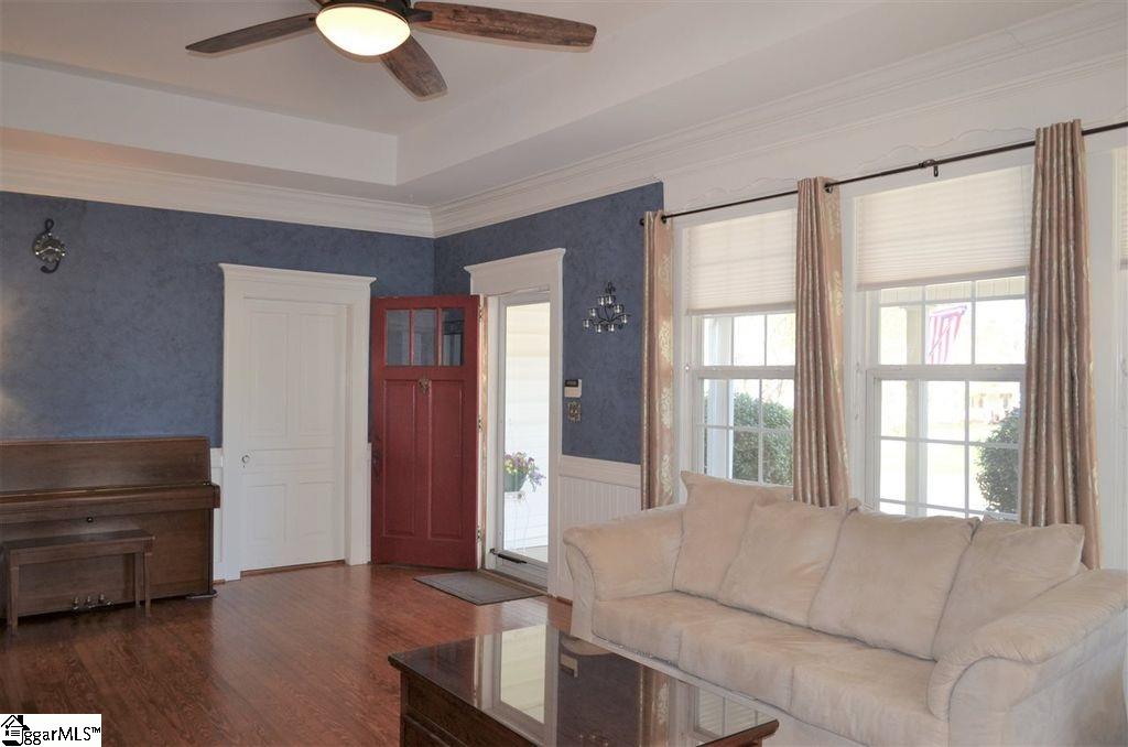 36 North Main Street Startex, SC 29377 - Photo 3 of 21 Gallery Image 3