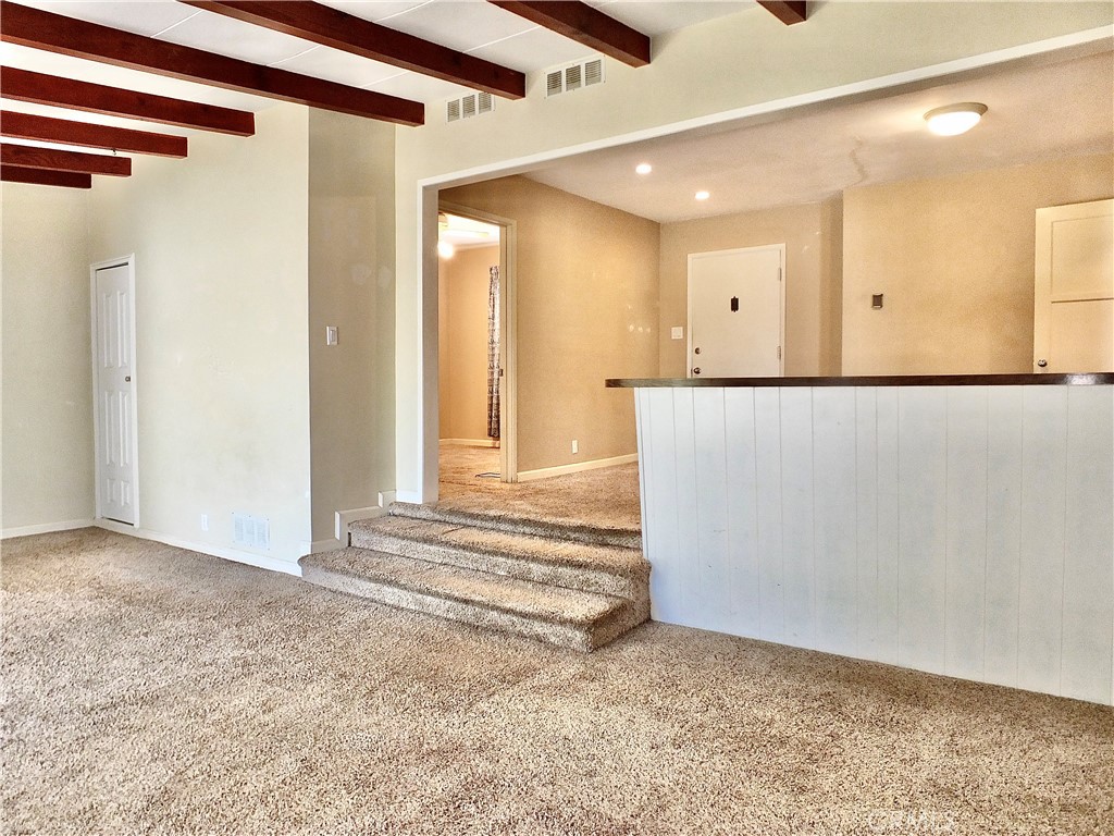 2024 San Anseline Avenue Long Beach, CA 90815 - Photo 21 of 36 a view of an empty room