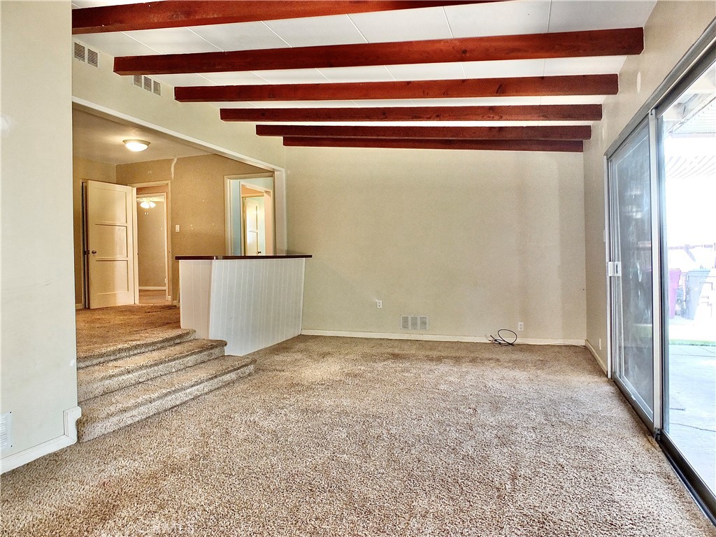 2024 San Anseline Avenue Long Beach, CA 90815 - Photo 23 of 36 a view of an empty room