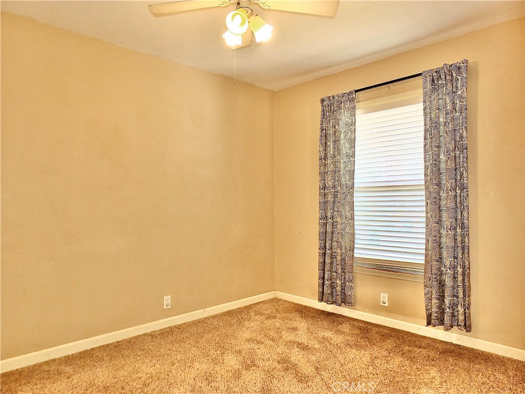 2024 San Anseline Avenue Long Beach, CA 90815 - Photo 30 of 36 a view of an empty room with a window