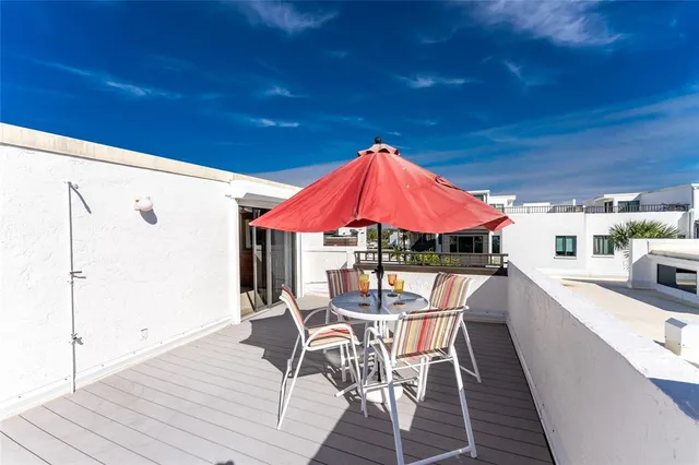 $1,200,000 | 2950 North Beach Road, Unit B522, Englewood, FL 34223