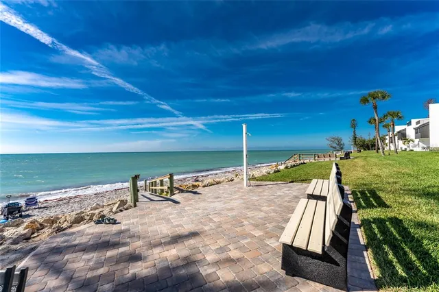 $1,200,000 | 2950 North Beach Road, Unit B522, Englewood, FL 34223