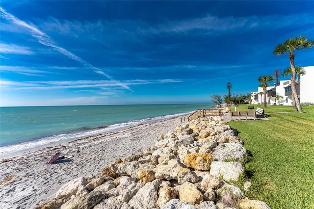 $1,200,000 | 2950 North Beach Road, Unit B522, Englewood, FL 34223
