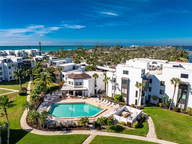 $1,200,000 | 2950 North Beach Road, Unit B522, Englewood, FL 34223