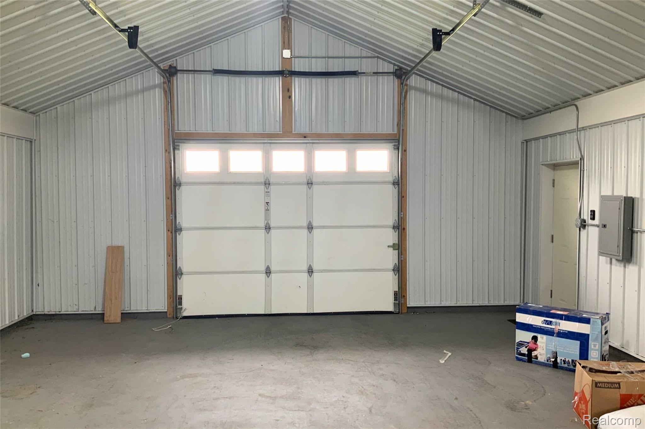 5173 Reid Road Swartz Creek, MI 48473 - Photo 76 of 88 5173-Reid-Rd-99 Extra Garage.jpg