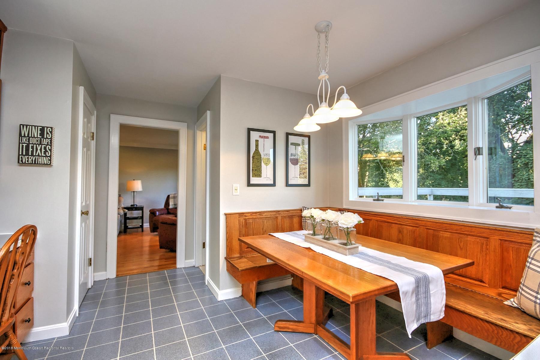 20 Rimwood Lane Colts Neck, NJ 07722 - Photo 7 of 53 OE1A4390