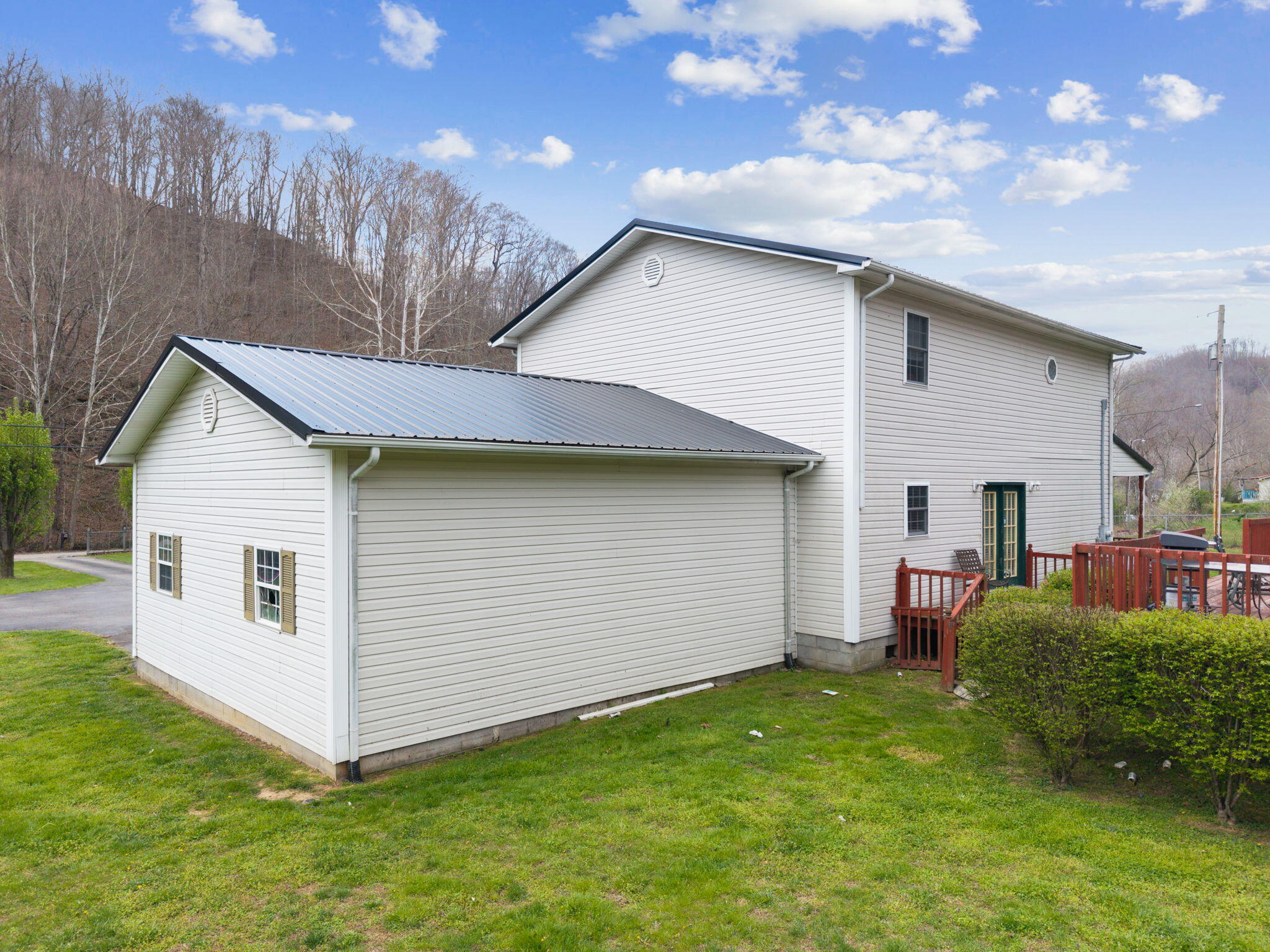 321 Saplin Fork Road Manchester, KY 40962 - Photo 42 of 49 IMG_6701